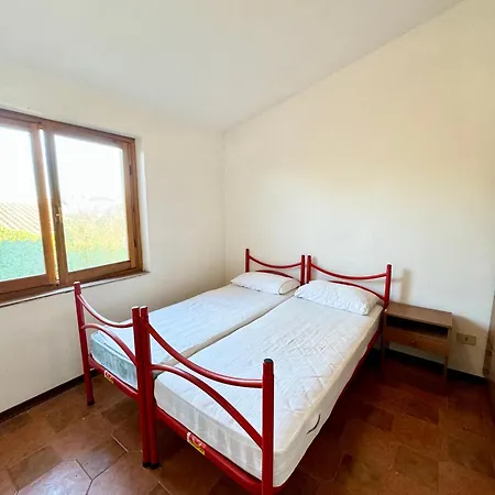 Trilocale A 900mt Dalla La Cinta Tatil Evi